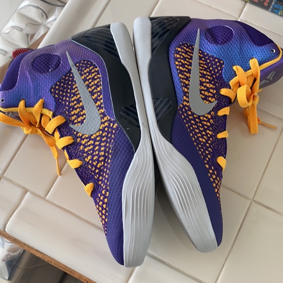 Nike Kobe 9 Elite Showtime - Picture 7 of 10